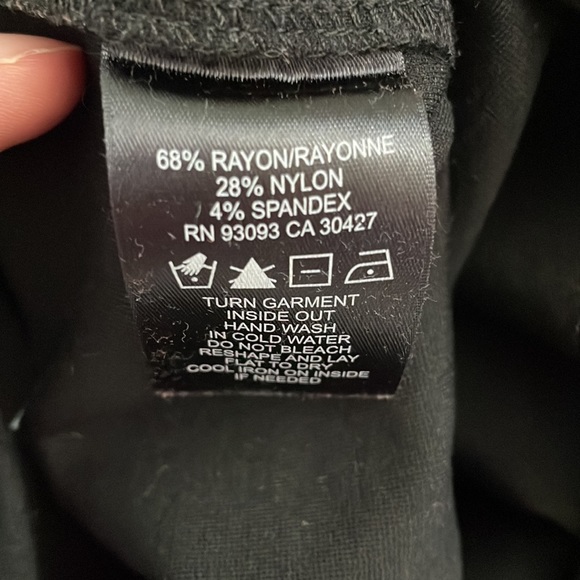 Nic + Zoe Leggings - Picture 5 of 5